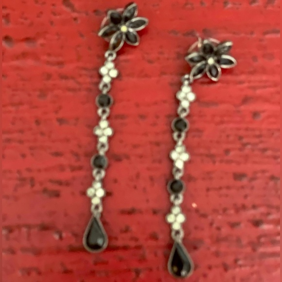 Fashion Jewelry Black Flower Rhinestone Dangle Earrings # 237 - Picture 2 of 6